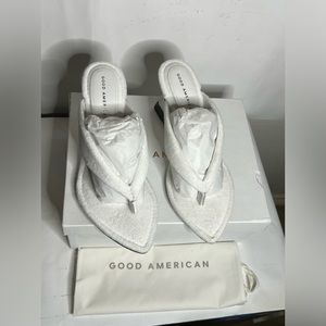 Good American Womens White Terry Clear Lucite Wedge Thong Sandal SZ 12 Brand New